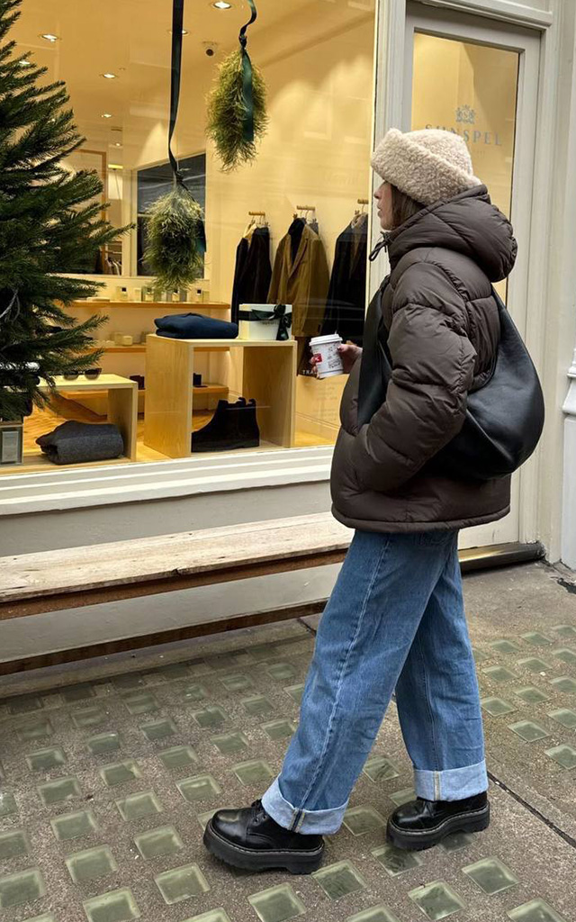 Пуховики: гармонируют с джинсами любого фасона