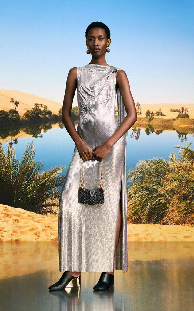 Серебристый, золотой и бронзовый – эти цвета перестанут быть прерогативой вечернего гардероба 